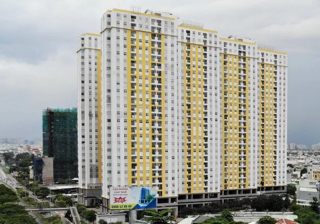 Hàng nghìn người dân Tp.HCM vỡ oà khi sắp thoát cảnh “treo” sổ đỏ