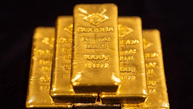 Vàng thế giới giảm 1% về sát mốc 4,500 USD