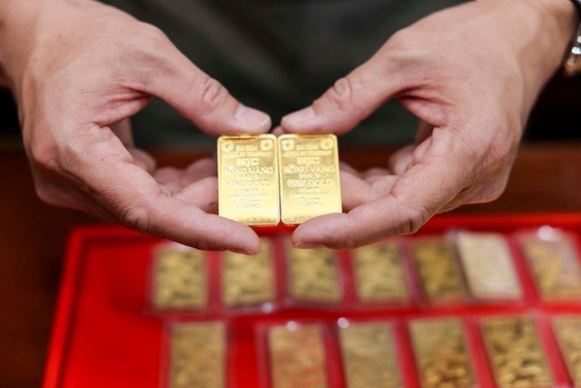 Bảng giá vàng ngày 23/5 ở SJC, Phú Quý, Doji...đang giao dịch bao nhiêu?