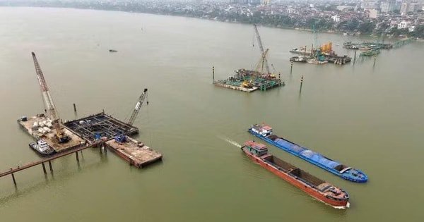 Cầu Trần Hưng Đạo, Thượng Cát, Ngọc Hồi, Hồng Hà, Tứ Liên… vượt sông Hồng tại Hà Nội đang thi công đến đâu