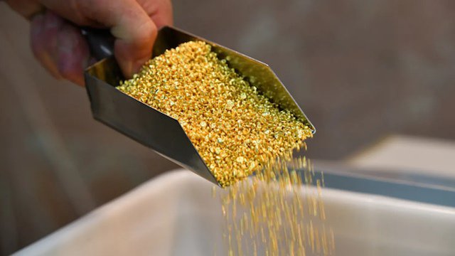 Giá vàng thế giới 18/6 giảm mạnh sau cuộc họp của Fed