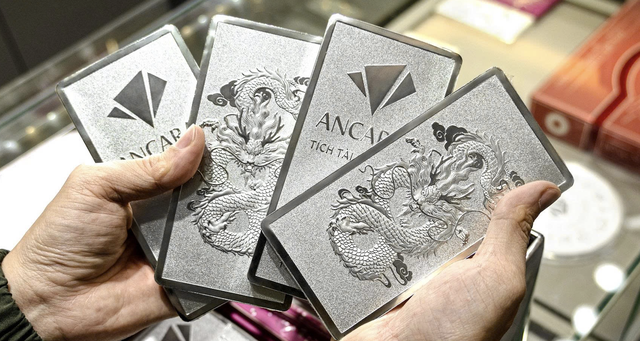 Chốt giá bạc hôm nay 3/7: Phú Quý, DOJI, Ancarat đồng loạt tăng mạnh