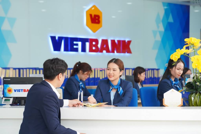 Vietbank tăng vốn lên gần 11.850 tỷ đồng, VBB lên HoSE từ 14/7