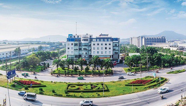 Đại gia Đặng Thành Tâm - Kinh Bắc City (KBC) làm bóng đá ⚽